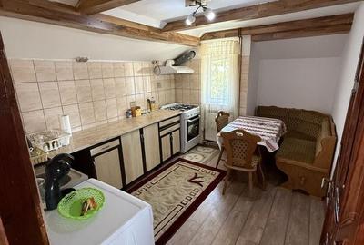 Casă cu 4 camere în Strejnicu