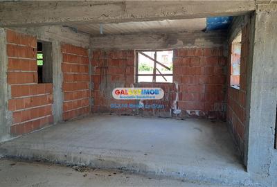 Casă cu 4 camere cu Teren 268 Mp în Est - 28
