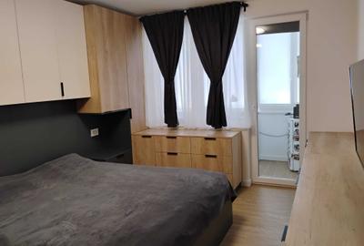 Apartament cu 3 camere decomandat în Exterior Vest - 3