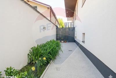 Apartament cu 3 camere în Central - 10