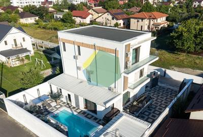 Casă cu 5 camere cu Canalizare în Central