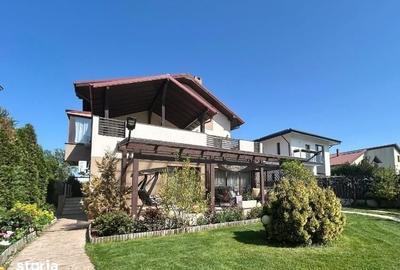 Casă cu 5 camere cu Teren 900 Mp în Central
