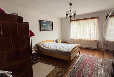 Casă cu 4 camere cu Teren 504 Mp în Central - 4