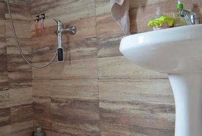Casă cu 4 camere cu Teren 186 Mp în Valea Alba