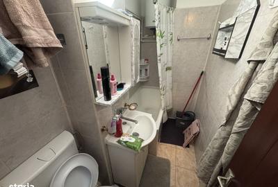 Garsonieră decomandată în Central