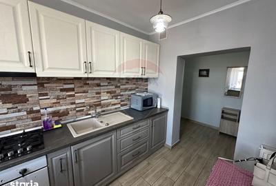Apartament cu 3 camere în Intim - 2