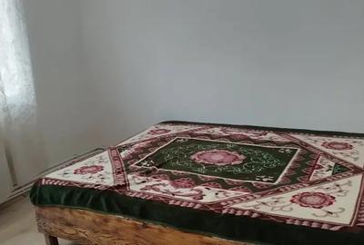 Apartament cu 2 camere semidecomandat în Central - 1