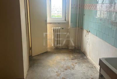 Apartament cu 3 camere decomandat în Lujerului - 4
