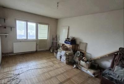 Apartament cu 4 camere decomandat în Luncă - 3