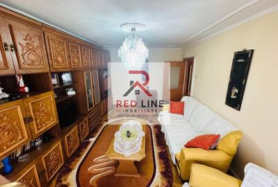 Apartament cu 3 camere decomandat în Aluniș