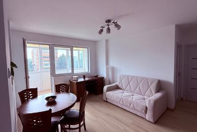 Apartament cu 2 camere semidecomandat, mobilat în Unirii