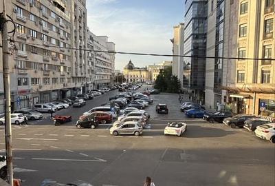 Apartament cu 2 camere decomandat în Calea Victoriei