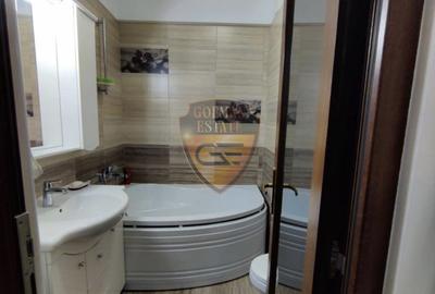 Apartament cu 2 camere semidecomandat, mobilat în Poarta 6 - 8