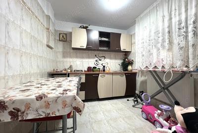 Casă cu 9 camere cu Garaj în Tuzla - 12