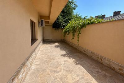 Apartament cu 2 camere decomandat, mobilat în Casa de Cultură - 4