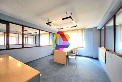 Spațiu comercial, de 880 mp, în Nord - 9