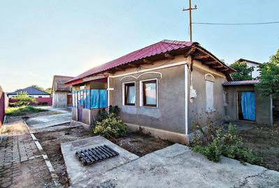 Teren de 689 mp, în Cumpăna