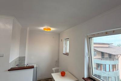 Garsonieră semidecomandată în Central - 1