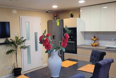 Apartament cu 3 camere decomandat în Câlnic - 6