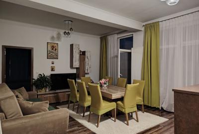 Apartament cu 3 camere decomandat în Exterior Vest - 3