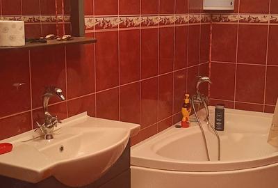 Casă cu Teren 700 Mp în Tânganu