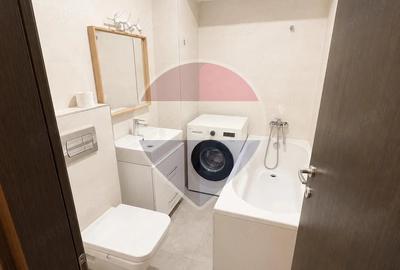 Apartament cu 2 camere semidecomandat în Central