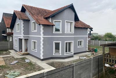 Casă cu Teren 501 Mp în Săcălaz