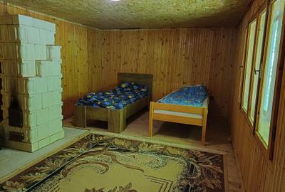 Casă individuală cu 8 camere cu Canalizare în Nistorești - 18