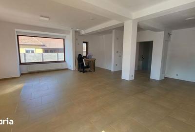 Spațiu comercial, de 74 mp, în Giroc - 4