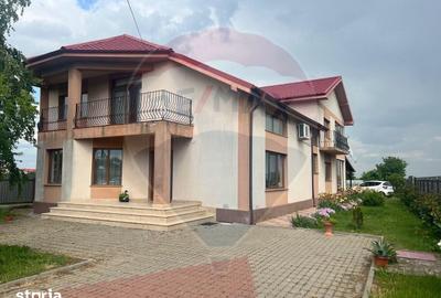 Casă cu 7 camere cu Teren 983 Mp în Garoafa - 10