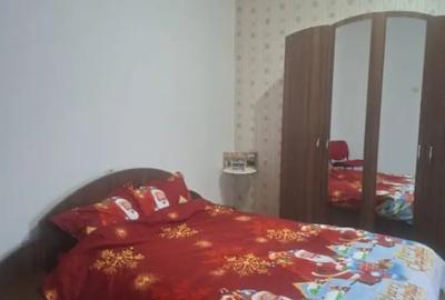 Casă cu 7 camere cu Teren 271 Mp în Central