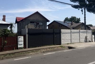 Casă cu 4 camere în Brazi