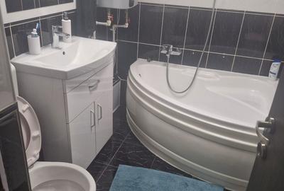 Apartament cu 2 camere decomandat în Exterior Vest