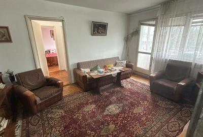 Apartament cu 2 camere semidecomandat în Astra