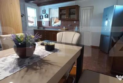 Casă cu 4 camere cu Teren 4500 Mp în Central - 5