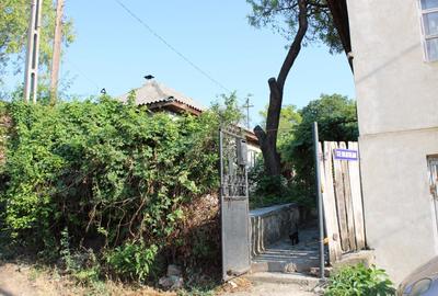 Casă cu 2 camere în Central
