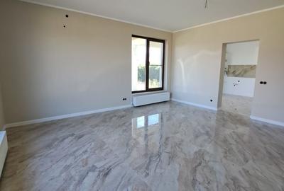Casă cu 3 camere în Săsar