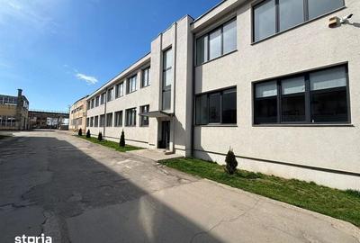 Spațiu comercial, de 1 mp, în Central - 3