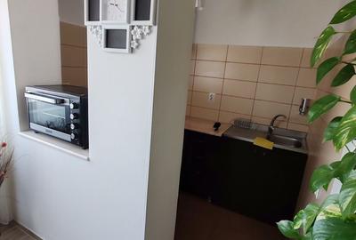 Garsonieră semidecomandată în Central