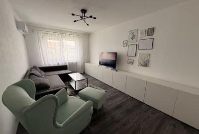 Apartament cu 2 camere decomandat, mobilat în Aradului