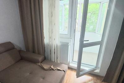 Apartament cu 3 camere decomandat în Decebal - 3