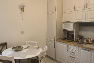 Apartament cu 2 camere semidecomandat în Ultracentral
