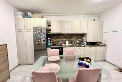 Apartament cu 2 camere decomandat, mobilat în Bartolomeu