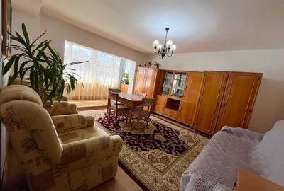 Apartament cu 2 camere decomandat în Central - 2