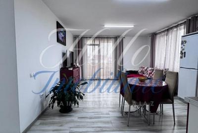 Apartament cu 2 camere semidecomandat, mobilat în Florești