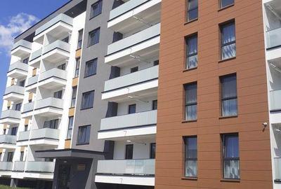 Apartament cu 2 camere decomandat în Hotvon