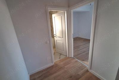 Apartament cu 3 camere semidecomandat în Berceni - 1