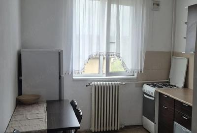Garsonieră nedecomandată în Buziașului - 1