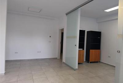 Spațiu comercial, de 39 mp, în Libertății - 6