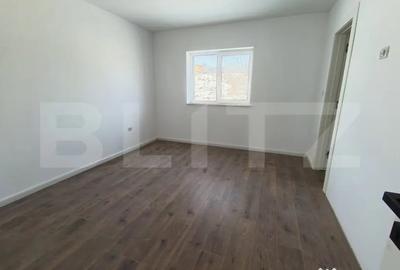 Apartament cu 4 camere semidecomandat în Central - 1
